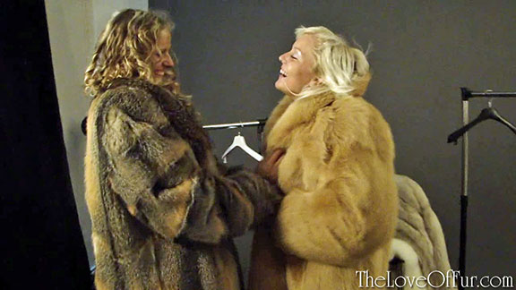 Jana and Niki share thick soft fox fur coats together for the camera